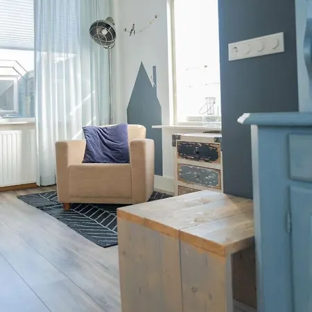 Duinzicht Comfortable Hotel 3*